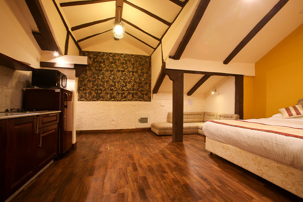 Hotel Heranya Kathmandu Exterior photo