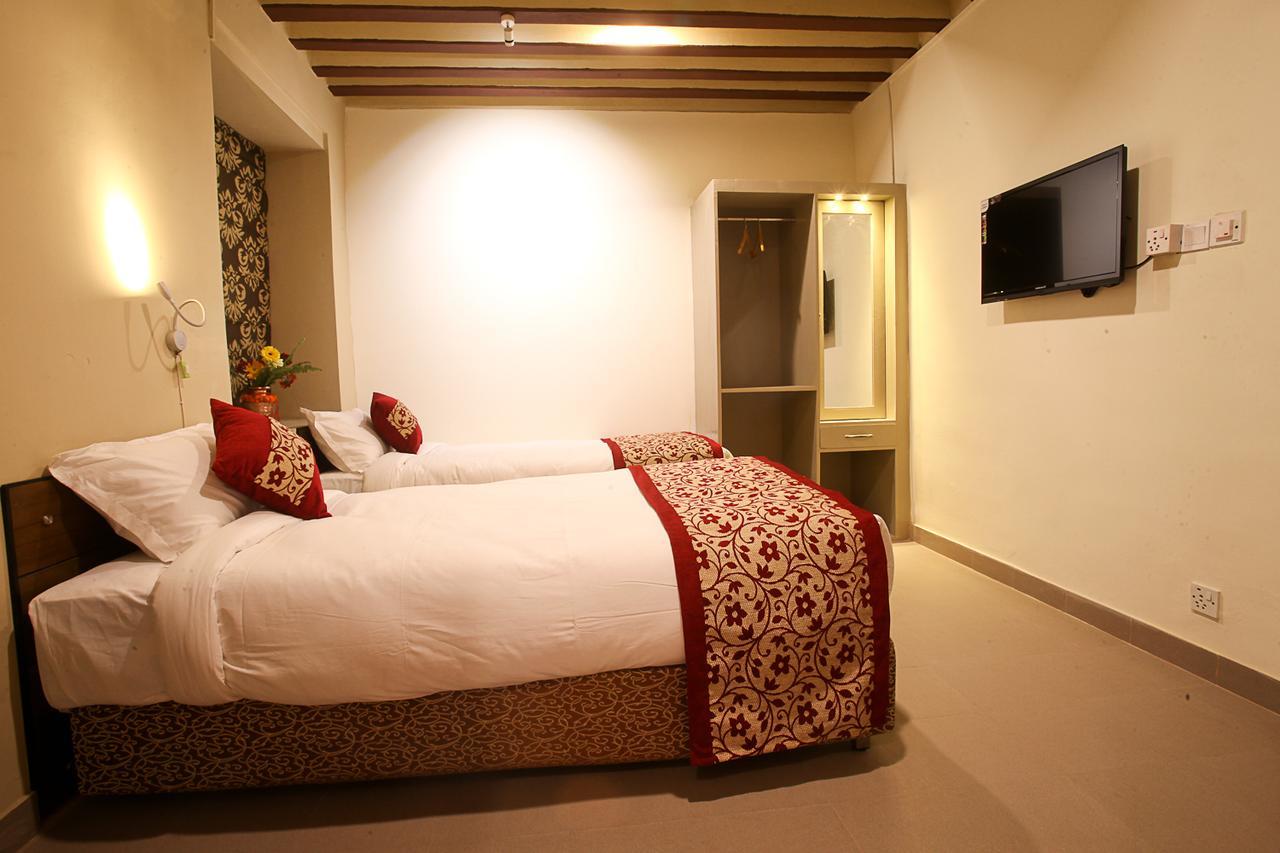Hotel Heranya Kathmandu Exterior photo