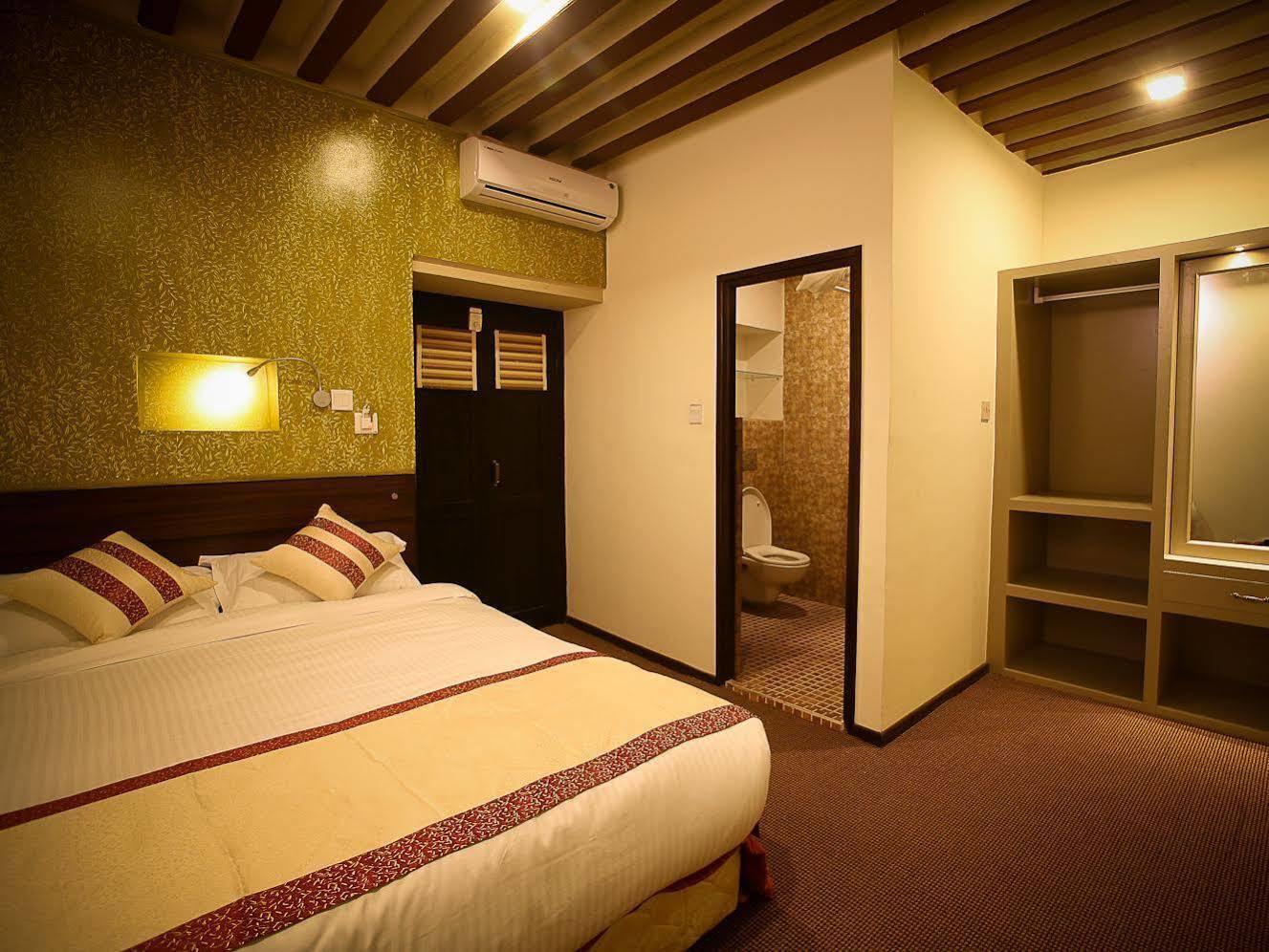 Hotel Heranya Kathmandu Exterior photo