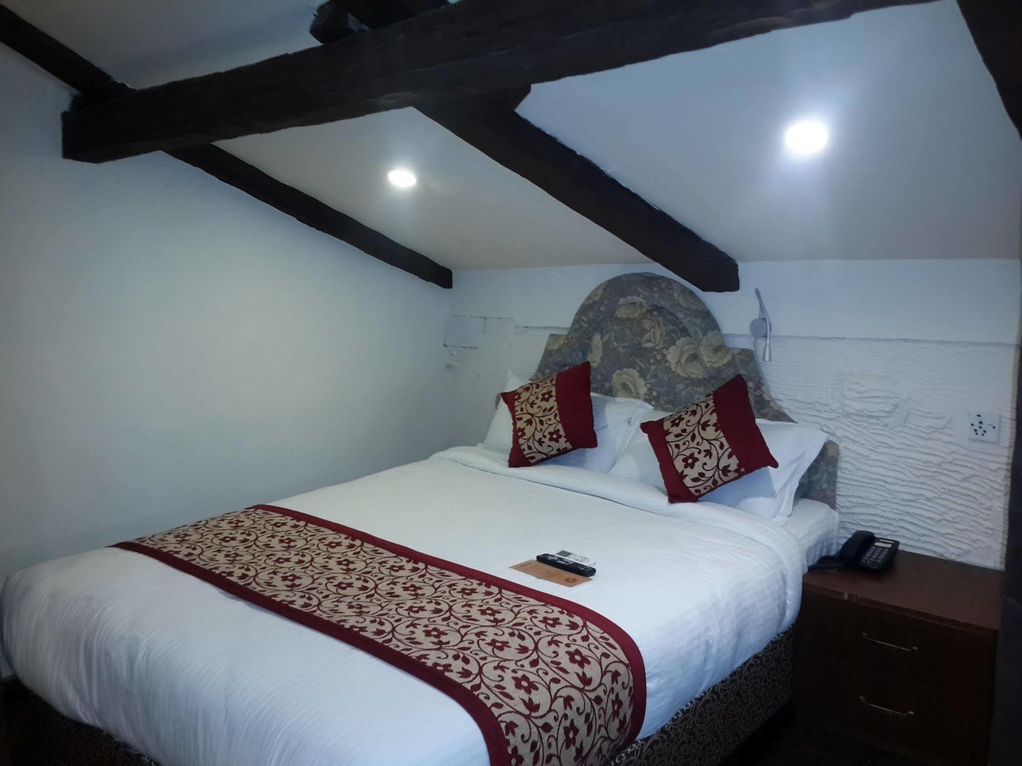 Hotel Heranya Kathmandu Exterior photo